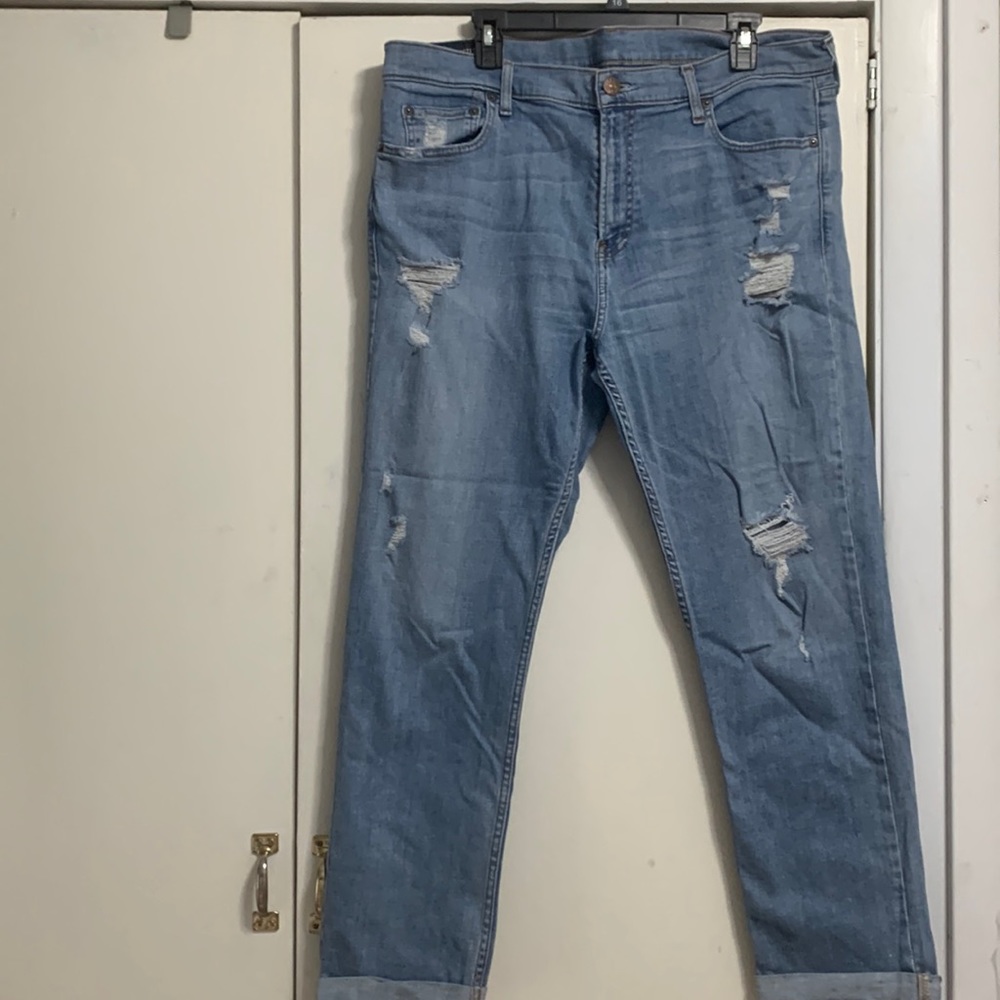 Hollister light wash skinny jeans